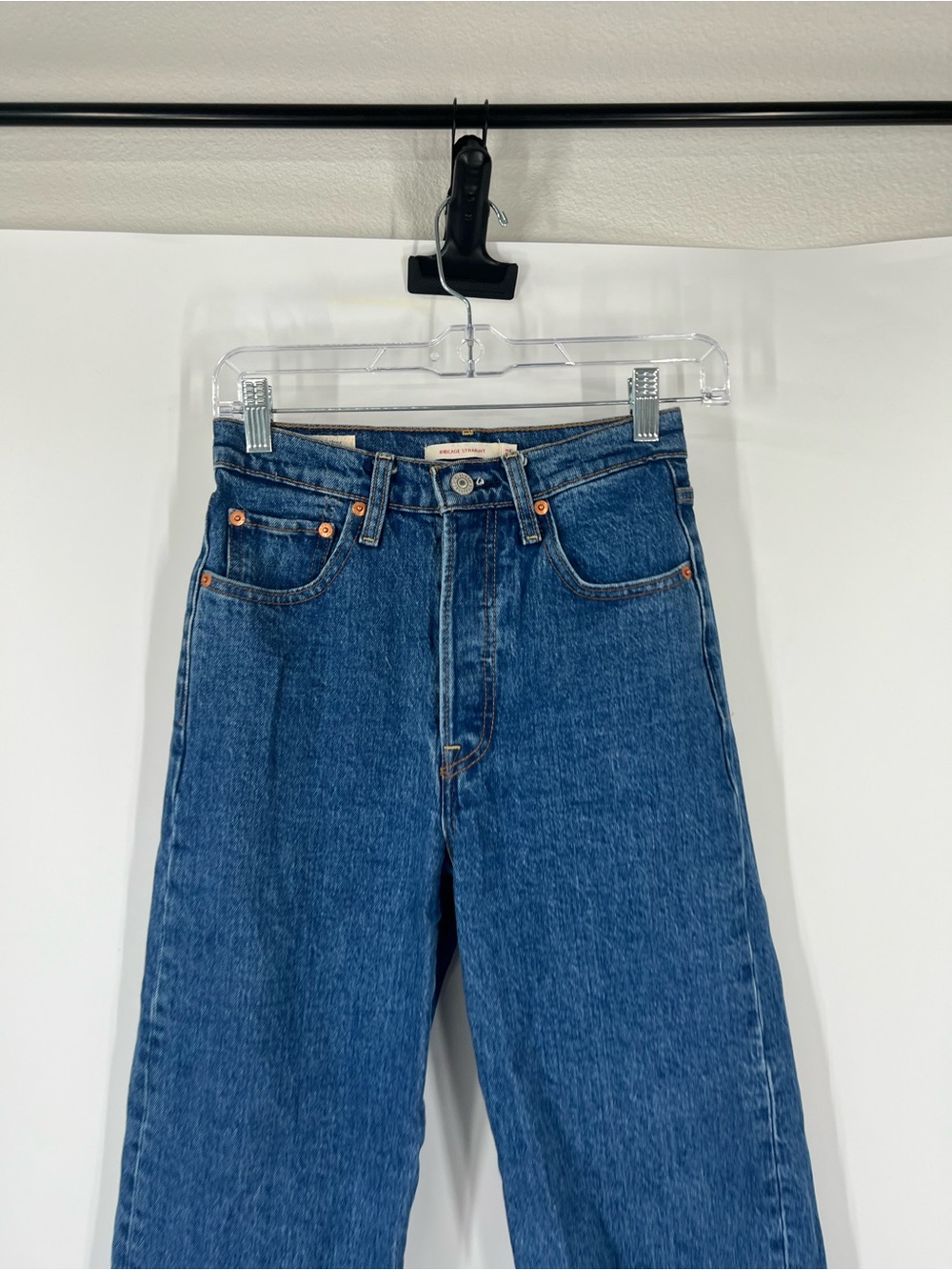 Levi’s Ribcage Straight Button Fly Jeans High Rise - Picture 2 of 8